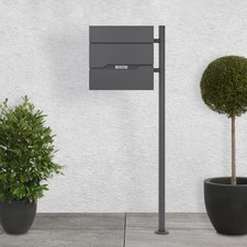 Briefkasten mit Ständer