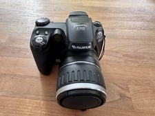 Digital Camera FinePix S5600