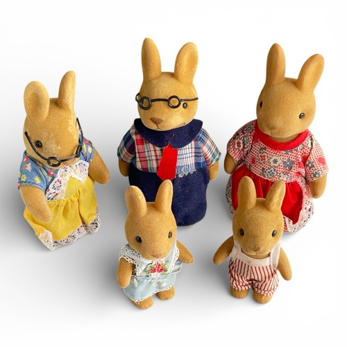 Sylvanian families - sylvanian,