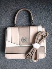 L. Credi Tasche Neu Farbe