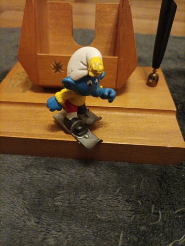 Schlumpf figur ski - schlumpf, ski-