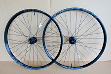 Raceface AR30 Offset 29" Laufräder Shimano HG Sram Boost Naben + Reifenwahl unbenutzt