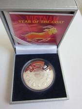 Vietnam 2003 10000 Dong  WWF Year of the Goat Hologram Silber PP OBox Zertifikat