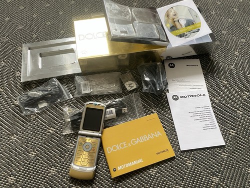 Motorola razr v3i dolce - dolce, &