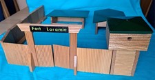 Western Fort "Laramie" Indianer Cowboys Holz Spielzeug ggf. von Harald Thomsen