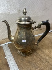 Alte Teekanne Schokoladendose