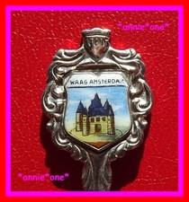 Emaille wappen - ꧁,