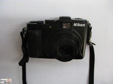 Nikon Digitalkamera Coolpix P7000 Zoom-Objektiv 7x 28-200mm (35mm-äquivalent)