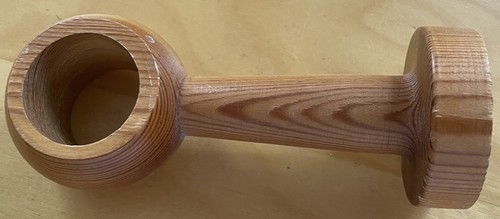 Wand und deckenhalter - und,