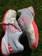 Kaos devo carpet W 41 1/3, USA 9,5, UK 7,5, cm 26