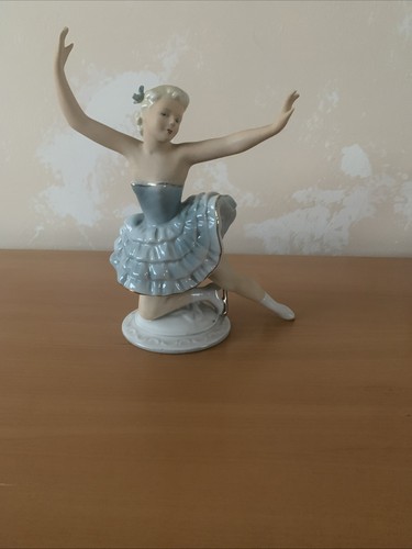 Porzellan figur kniende - figur,