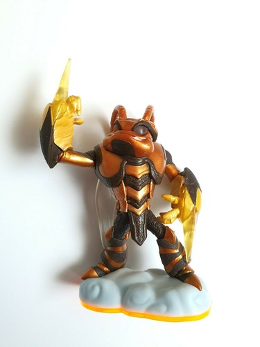 Skylanders giants swarm - skylanders,