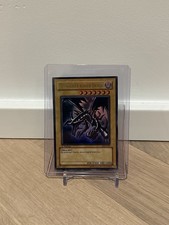 Yu-Gi-Oh! Rotäugiger Blauer