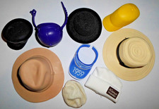 %**Puppen Mützen,Hut,Helm*Für Barbie,Ken,Stacie,Creatable*Verschiedene Größen*%