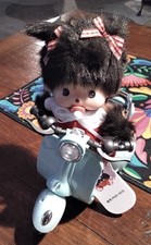 Monchichi mit Roller Batterie