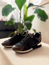 Louis Vuitton Run Away Sneaker