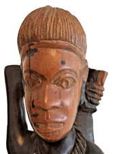 Afrikanische Skulpturen Frau