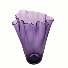 Vase Glas gewellt violett Glasvase Blumenvase mundgeblasen Signature lila Tisch