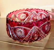 Lausitzer Bleikristall Schale rot 18,5 cm Durchmesser, 8,5 cm hoch, wie neu