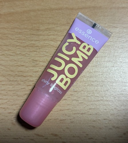 Essence juicy bomb - bomb, dreamy