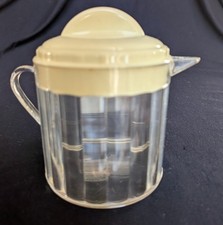 Milchkännchen + Deckel Kunststoff Glücksklee Kondensmilch Dosenmilch Kleeblatt