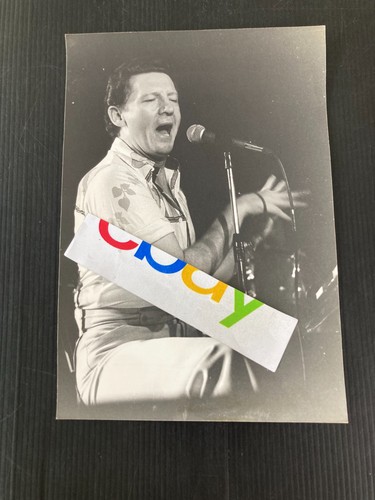 Jerry lee lewis bei konzert - lee,