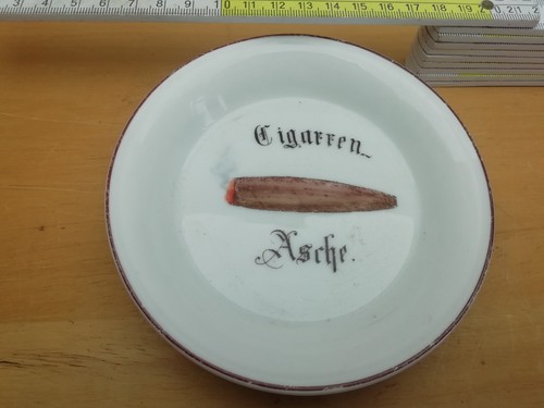 Antiker aschenbecher - antiker,