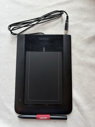 Wacom bamboo pen - &, touch