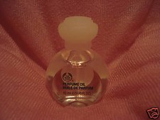 The body shop PERFUME OIL -