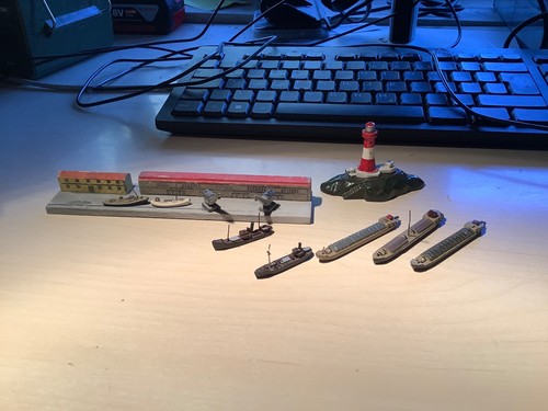 Hafenelement mit leuchtturm - mit,