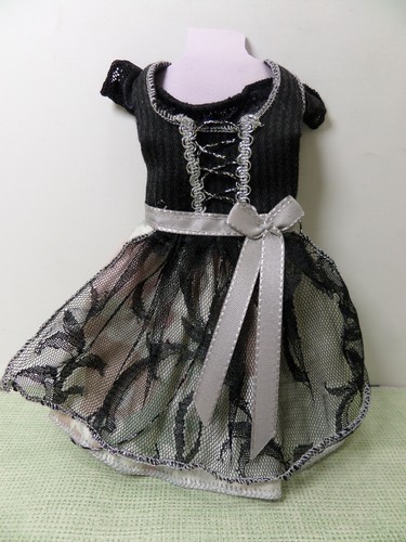 Teiliges dirndl - 💙,