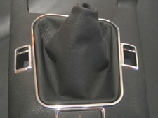 (Do) Shift Frame "Discreet"