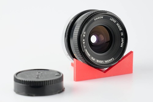 Canon lens 28mm - lens, fd