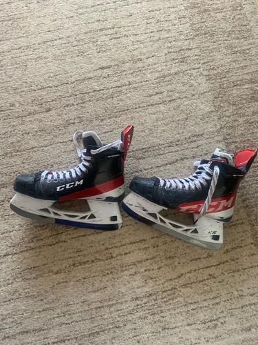 Schlittschuhe - 44,5,