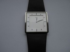 Armbanduhr:  XEN, Quarz, Edelstahl, läuft bestens, Box u. Papiere, neue Batterie