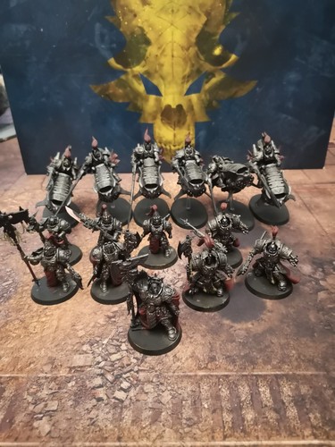 Warhammer 40k adeptus custodes - adeptus,