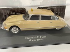 Citroen DS21 Pallas TAXI Paris