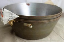 alte Eisenschale Kochtopf oder