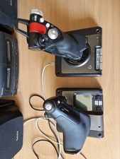 Logitech Saitek X52 Pro HOTAS Flight USB Flugsimulator-Joystick für PC - Schwarz