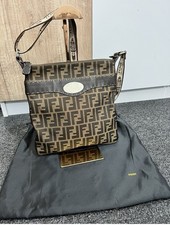 Vintage FENDI Selleria Umhängetasche mit Zucca-Muster – Canvas Leder Braun