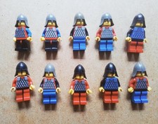 Lego System , Zubehör, 10 Figuren   Ritter  ( Kettenhemd )