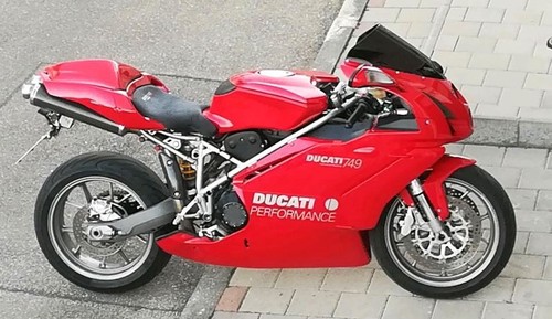 Ducati 749