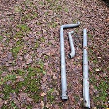 Fallrohre Zink, Regenrohr, Ablaufrohr, verschieden Längen, mit Bogen und Halteru