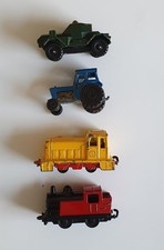 4x alte, bespielte Modelle von Matchbox Lesney und Corgi Juniors (ca. 1:64)