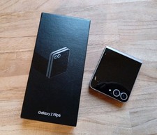 Samsung Galaxy Z Flip 6 Handy