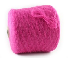 100g flauschige wolle - 70€/kg,