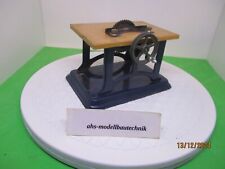 Fleischmann 249, Tischkreissäge für Dampfmaschine.