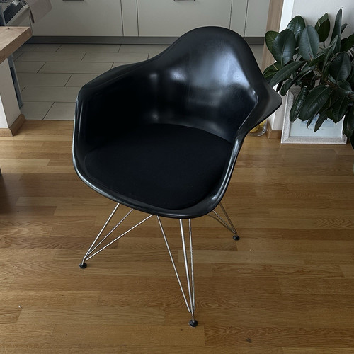 Vitra eames armchair dar - vitra,
