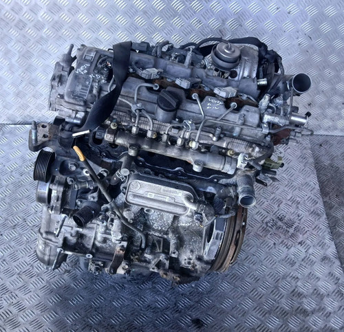 Motor toyota avensis - motor,