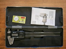 Digital-Messschieber mit Kunststoffgehäuse von Würth Messschieber 0-150 mm